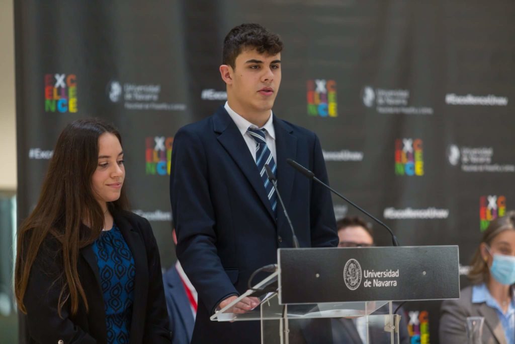 Premio De Excelencia A Alumnos Bachillerato Del Colegio Andel