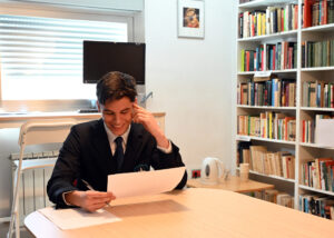 cuanto cuesta estudiar en andel-horario ampliado