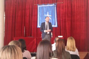 reunion-padres-en-familia-para-primera-2024-25-alcorcon 5