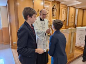 celebramos-el-96-aniversario-opus-dei 5