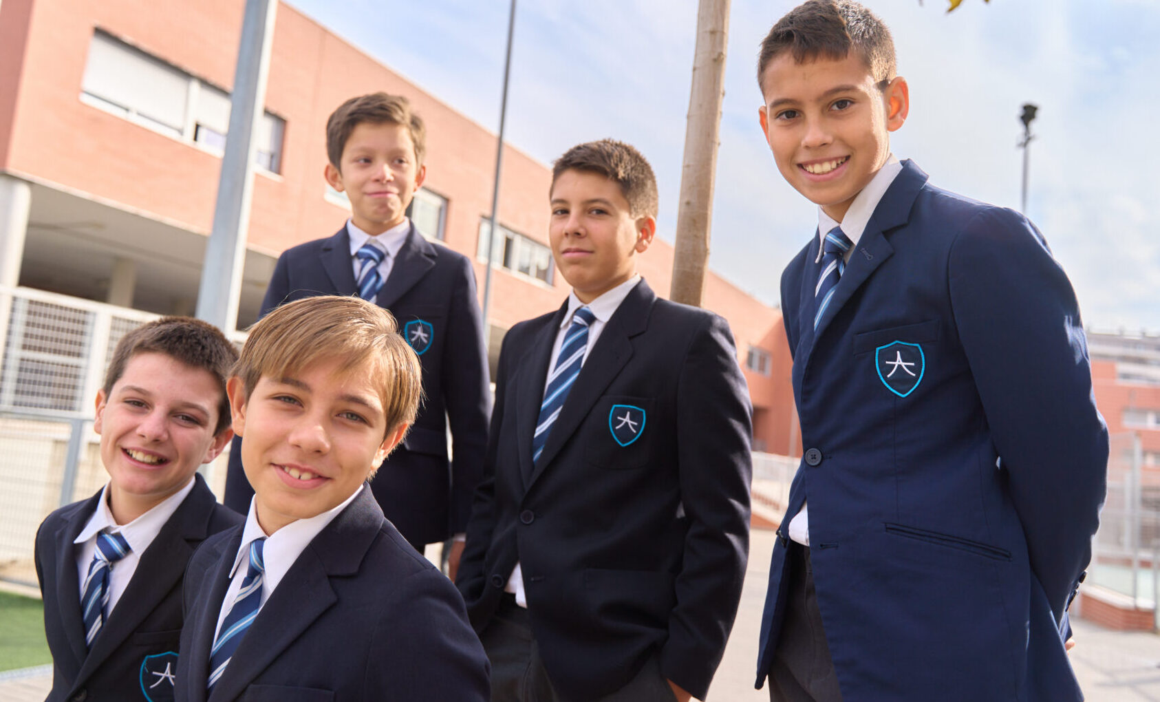 Becas y Ayudas 1