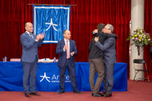 Alumnos de Bachillerato de Colegio Andel tras superar la PAU 5