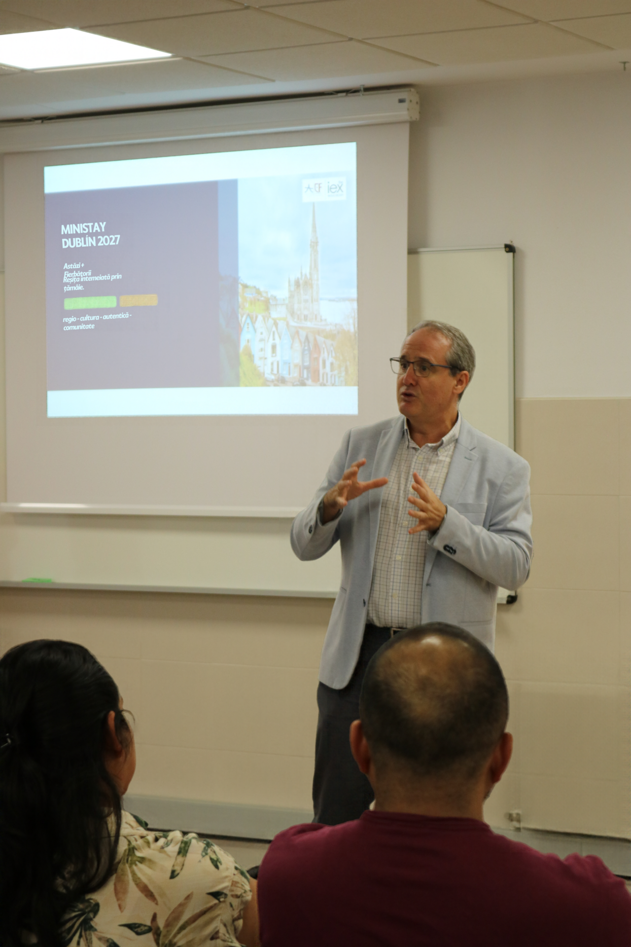 The Irish Experience Andel: reunión informativa para familias sobre la inmersión lingüística en Dublín 5