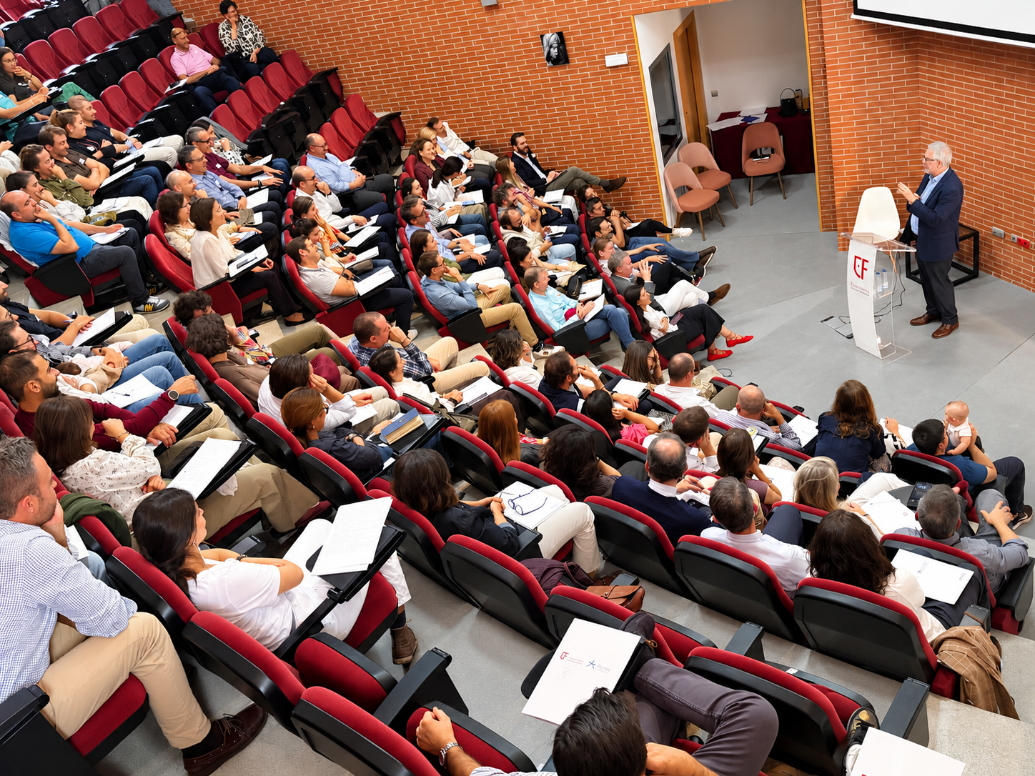IV Congreso de Familias de Andel y Fuenllana: aprender a mirar para educar mejor 3